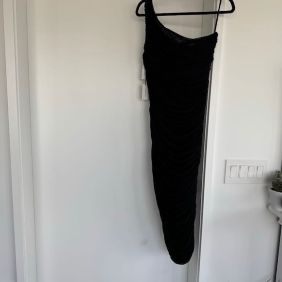 NWT - BABATON/ ARITZIA -  LUXOR ONE-SHOULDER DRESS Black Size 10 - Picture 4 of 5